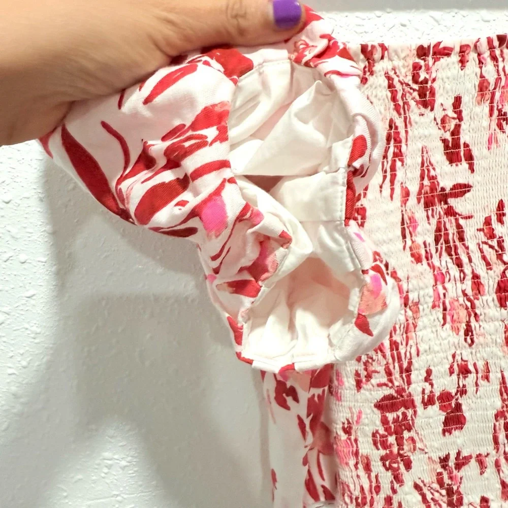 Banana Republic Red‎ and White Floral Blouse XL